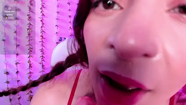 Jenniekim 18 online show from 10-16-25, 11:51
