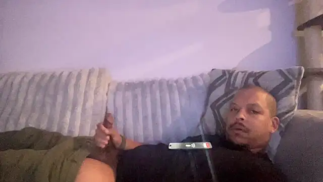 caramelizedzeus online show from 11-08-25, 12:09