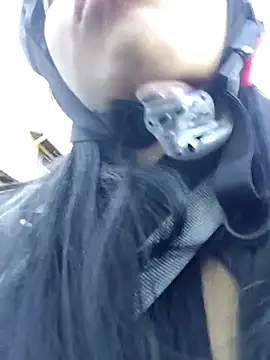 MILA  06 online show from 11-26-25, 12:05