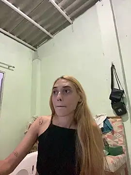 loirinhaaa online show from 03-06-26, 09:10