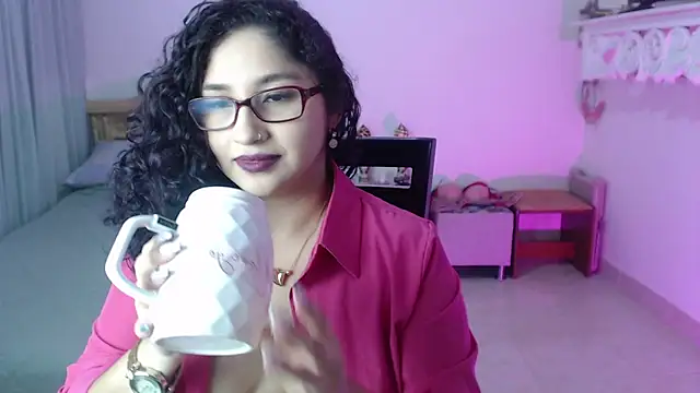 Gia Dior online show from 10-03-25, 12:03