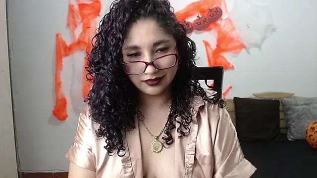 Gia Dior online show from 10-27-25, 09:05