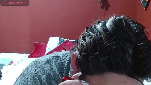 Sasharosee2 online show from 11-29-25, 01:33