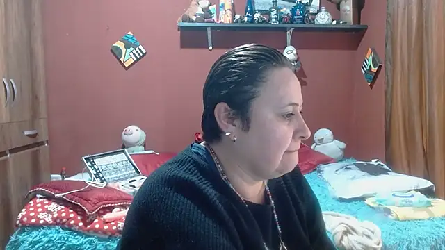 Sasharosee2 online show from 02-18-26, 01:18