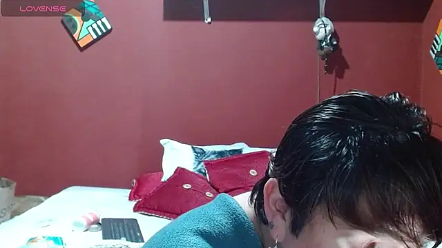 Sasharosee2 online show from 11-23-25, 01:21