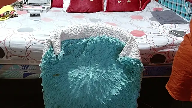 Sasharosee2 online show from 12-14-25, 12:44