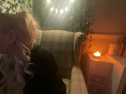 BonnyDesire online show from 11-21-25, 08:08