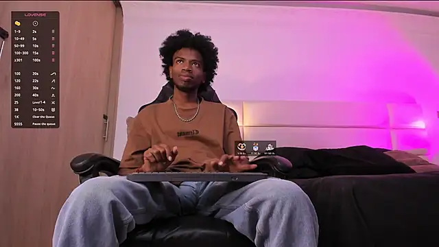 AllexJacob online show from 12-15-25, 01:17