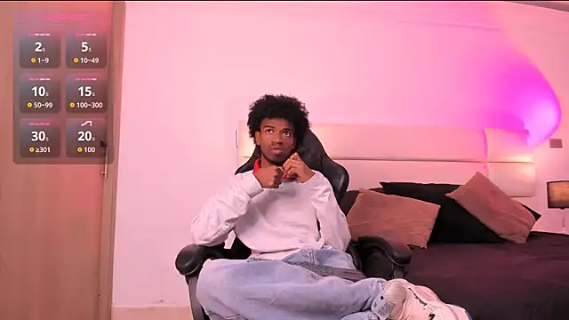 AllexJacob online show from 11-19-25, 01:44