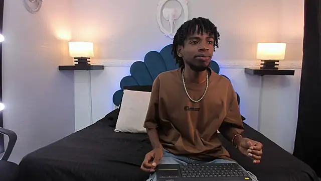 AllexJacob online show from 09-18-25, 01:36