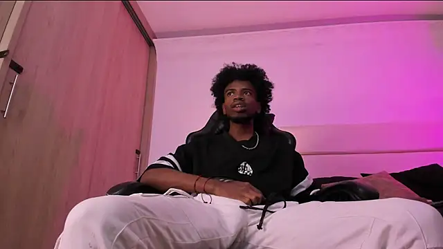 AllexJacob online show from 12-20-25, 01:14