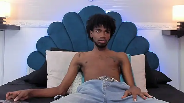 AllexJacob online show from 10-04-25, 01:12