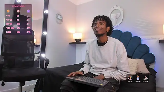 AllexJacob online show from 10-17-25, 01:02