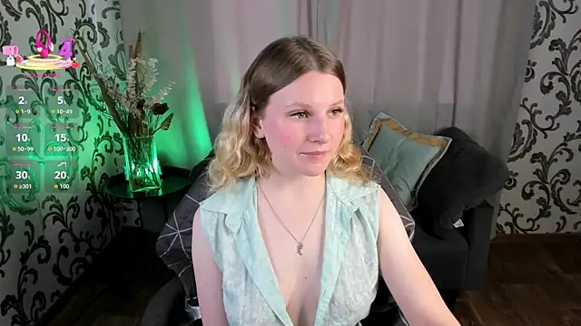 Snapshot of _Velvet_peach_ chatting on 10-20-25, 10:27 Velvet peach online show from 10-20-25, 10:27