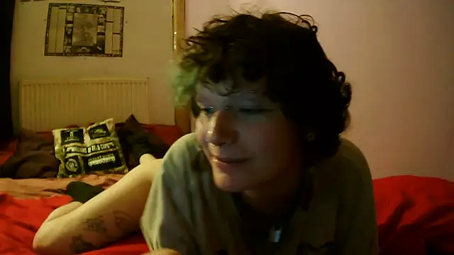 Snapshot of Nydia_Levine chatting on 10-10-25, 09:59 Nydia Levine online show from 10-10-25, 09:59