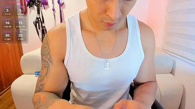 Snapshot of abu_dhabi_21 chatting on 02-21-26, 09:33 abu dhabi 21 online show from 02-21-26, 09:33