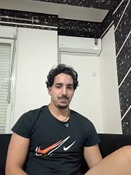 Snapshot of fuck___boyy chatting on 03-21-26, 07:40 fuck boyy online show from 03-21-26, 07:40