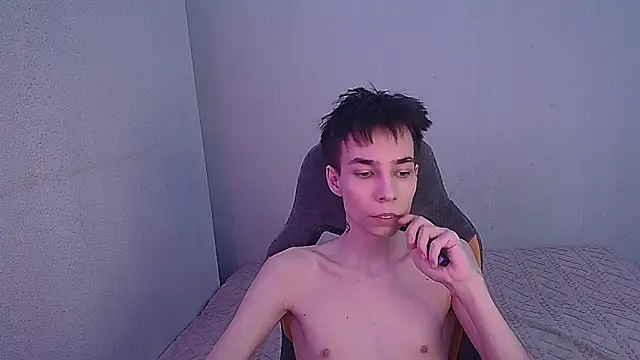 adam kpoy online show from 10-04-25, 02:29