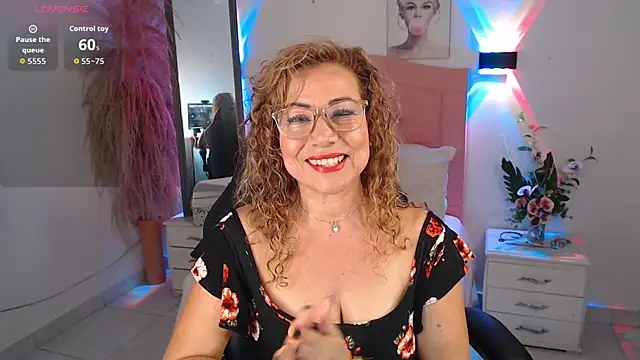 Jademommy  online show from 01-06-26, 06:23