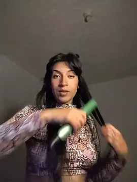 Snapshot of gabii_hardy chatting on 08-06-26, 09:37 gabii hardy online show from 08-06-26, 09:37