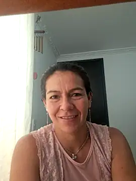 camilavargas  online show from 02-11-26, 09:25