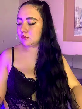 Snapshot of Ssusann_Pink chatting on 09-28-25, 01:34 Ssusann Pink online show from 09-28-25, 01:34