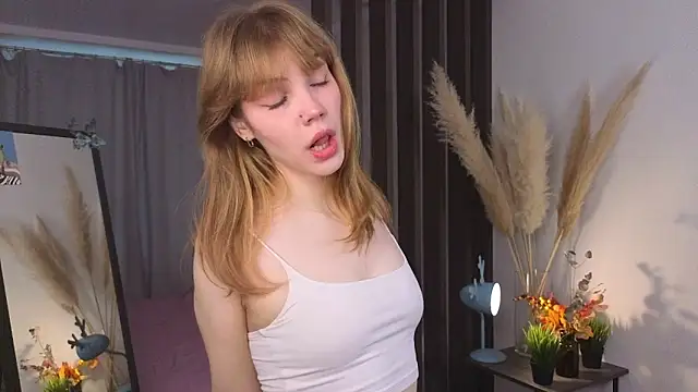 pienaple online show from 11-13-25, 04:05