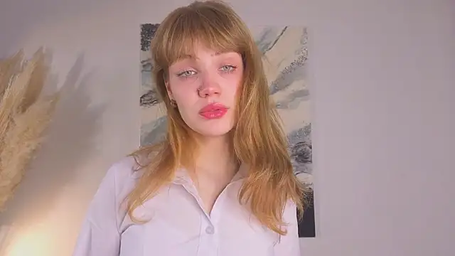 Snapshot of pienaple chatting on 10-21-25, 04:12 pienaple online show from 10-21-25, 04:12