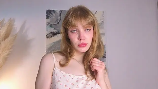 Snapshot of pienaple chatting on 10-20-25, 04:03 pienaple online show from 10-20-25, 04:03