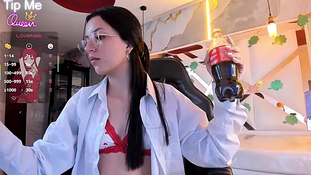 sophiadoll tf online show from 03-23-26, 08:41