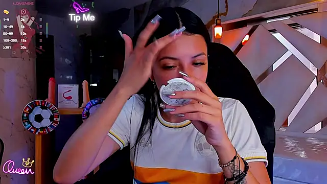 sophiadoll tf online show from 06-17-26, 01:10