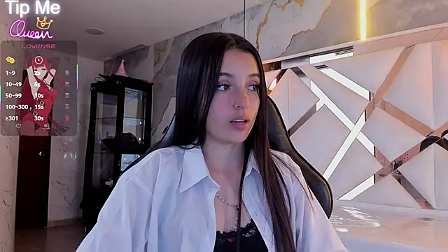 sophiadoll tf online show from 04-15-26, 09:04