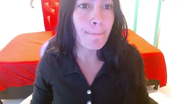 cristal1609 online show from 02-05-26, 07:43