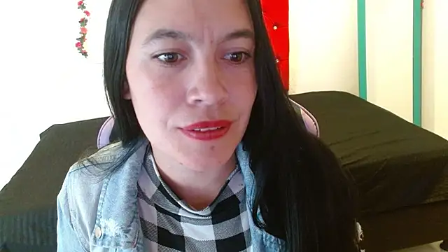 cristal1609 online show from 01-12-26, 01:40