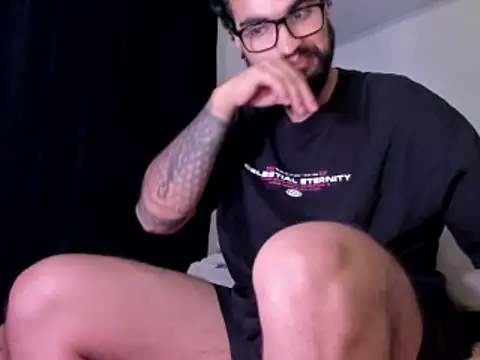 Snapshot of Chrys_harris77 chatting on 07-17-26, 05:04 Chrys harris77 online show from 07-17-26, 05:04