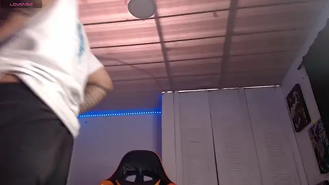 Chrys harris77 online show from 12-02-25, 06:20