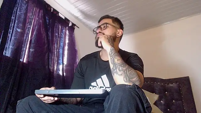 Chrys harris77 online show from 03-16-26, 09:39