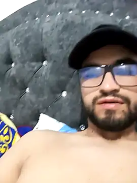 Chrys harris77 online show from 10-20-25, 02:35