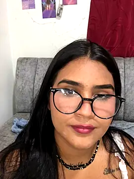 Renata Zoe online show from 11-21-25, 01:48