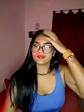 Renata Zoe online show from 11-13-25, 01:31