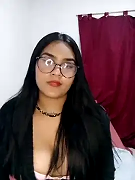 Renata Zoe online show from 10-26-25, 01:50