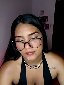 Renata Zoe online show from 11-12-25, 01:43