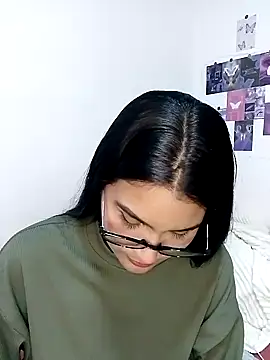 Snapshot of Renata_Zoe chatting on 10-01-25, 01:00 Renata Zoe online show from 10-01-25, 01:00