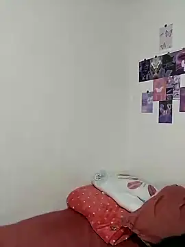 Snapshot of Renata_Zoe chatting on 09-29-25, 01:12 Renata Zoe online show from 09-29-25, 01:12