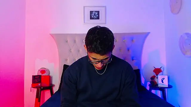 SalvadorFit online show from 11-19-25, 08:31