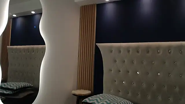 Snapshot of SalvadorFit chatting on 02-08-26, 08:28 SalvadorFit online show from 02-08-26, 08:28