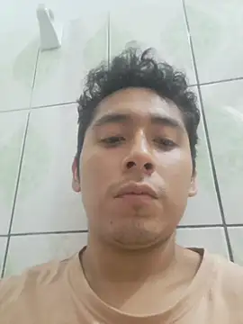 Snapshot of latinbigcock1_ chatting on 11-09-25, 01:09 latinbigcock1 online show from 11-09-25, 01:09