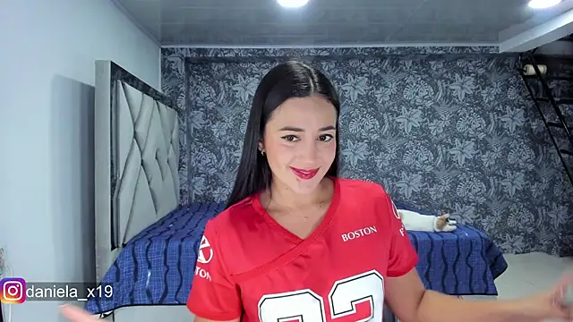 Daniela x19 online show from 04-11-26, 01:13