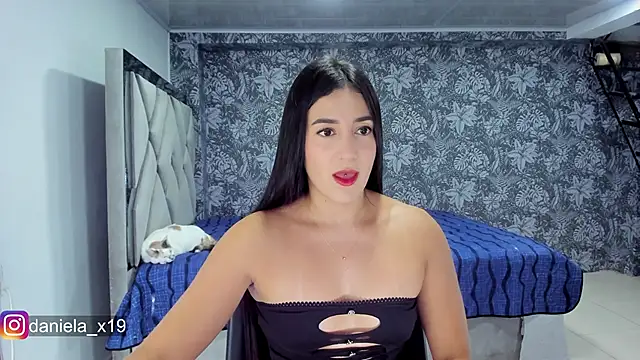 Snapshot of Daniela_x19 chatting on 04-28-26, 12:42 Daniela x19 online show from 04-28-26, 12:42