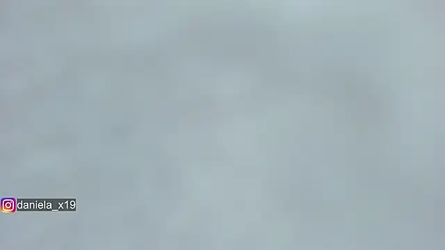 Snapshot of Daniela_x19 chatting on 10-21-25, 12:32 Daniela x19 online show from 10-21-25, 12:32